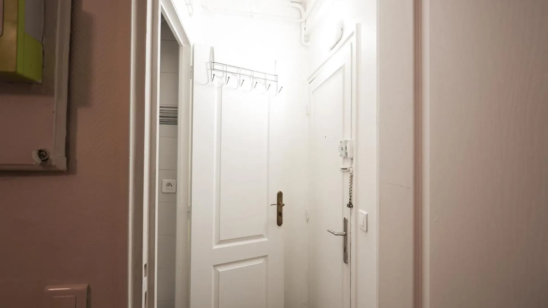 Appartement Tres Sympathique Pres Du Pantheon Et De Notre-Dame Paris Apartment